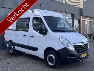 Opel Movano 2.3 CDTI BiTurbo L1H2 Airco Cruise controle Parkeerhulp achter Achteruitrijcamera Kastinrichting 2-Persoons Schuifdeur Zijruit rechts Euro 6 Bpm vrij !!1e eigenaar Dealer onderhouden