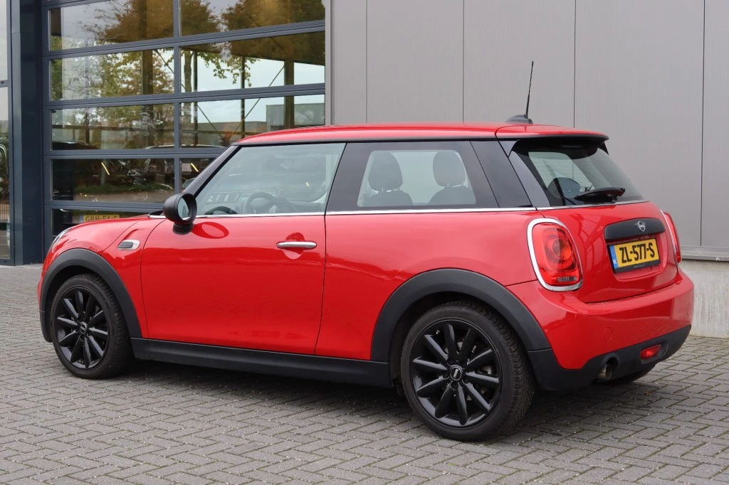 Hoofdafbeelding MINI One