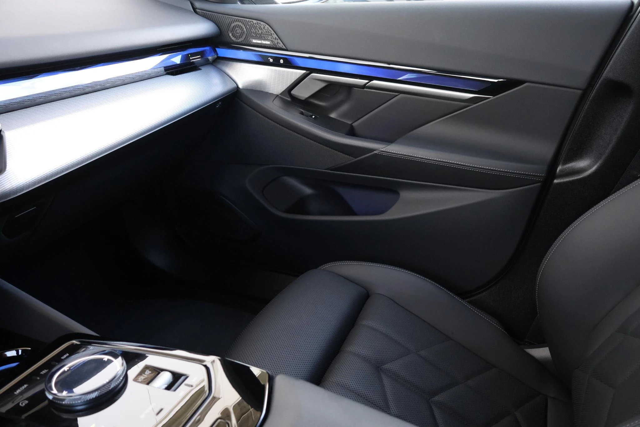 Hoofdafbeelding BMW i5