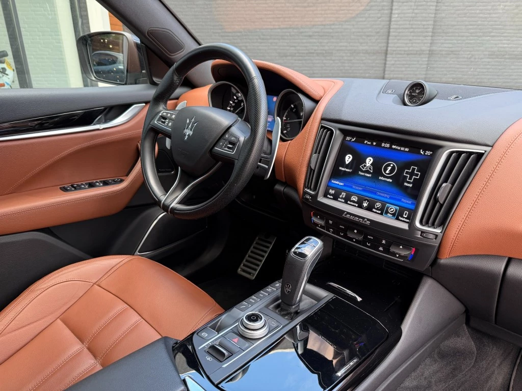 Hoofdafbeelding Maserati Levante