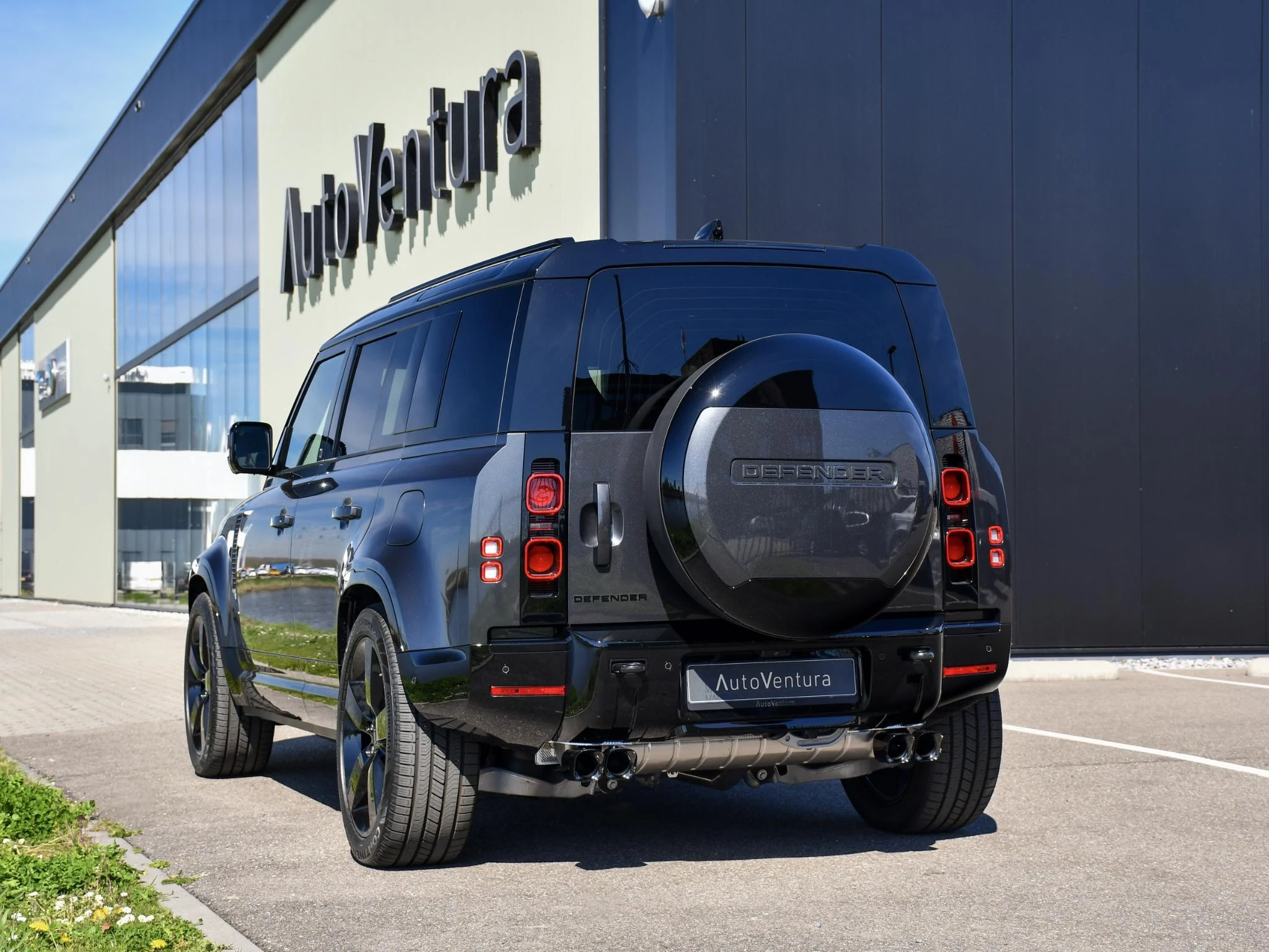 Hoofdafbeelding Land Rover Defender