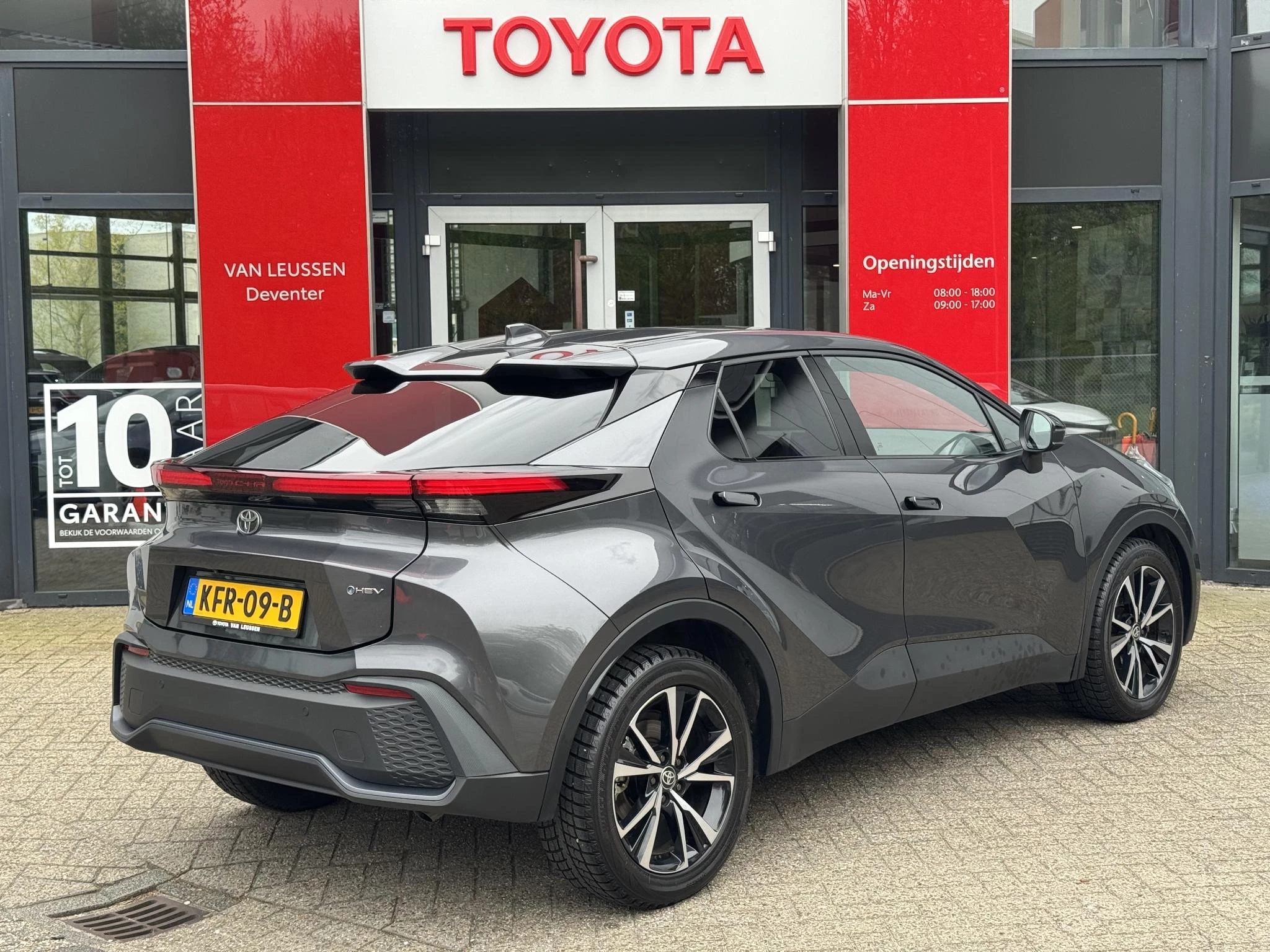 Hoofdafbeelding Toyota C-HR