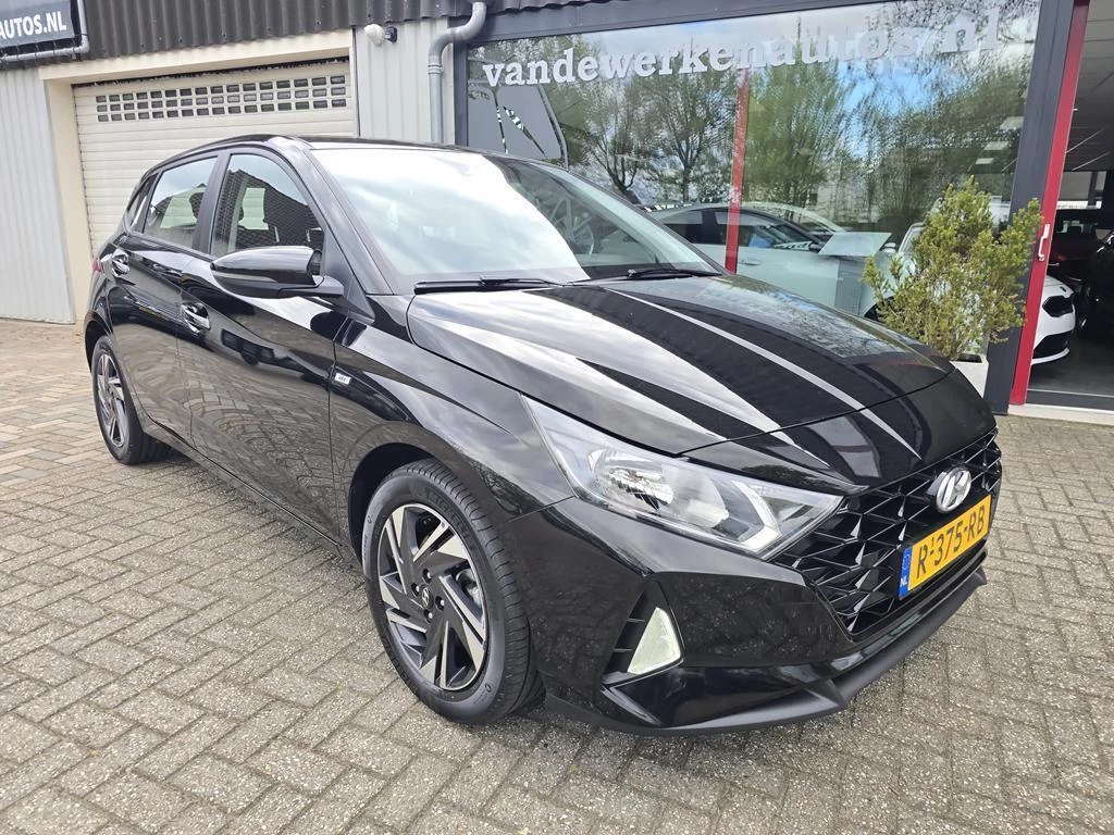 Hoofdafbeelding Hyundai i20
