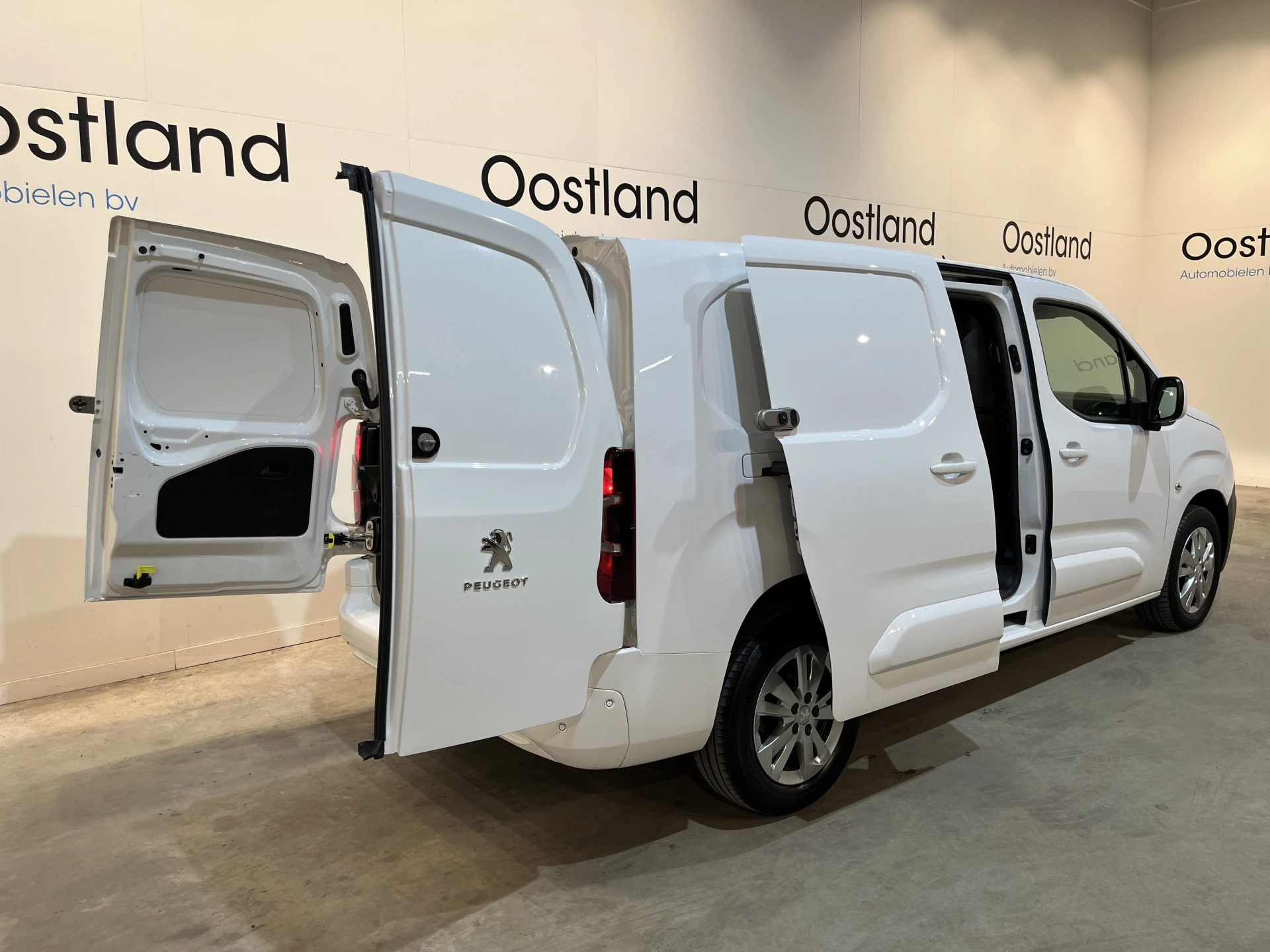 Hoofdafbeelding Peugeot Partner