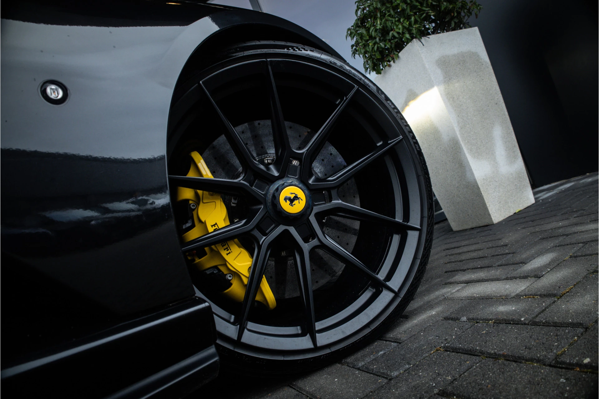 Hoofdafbeelding Ferrari 812 Superfast