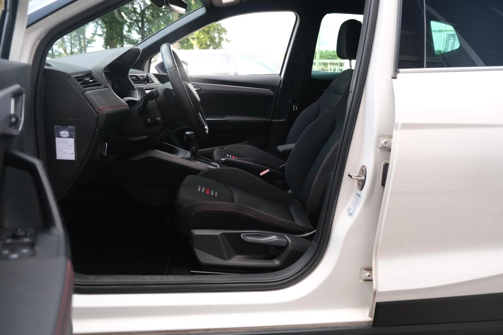 Hoofdafbeelding SEAT Arona