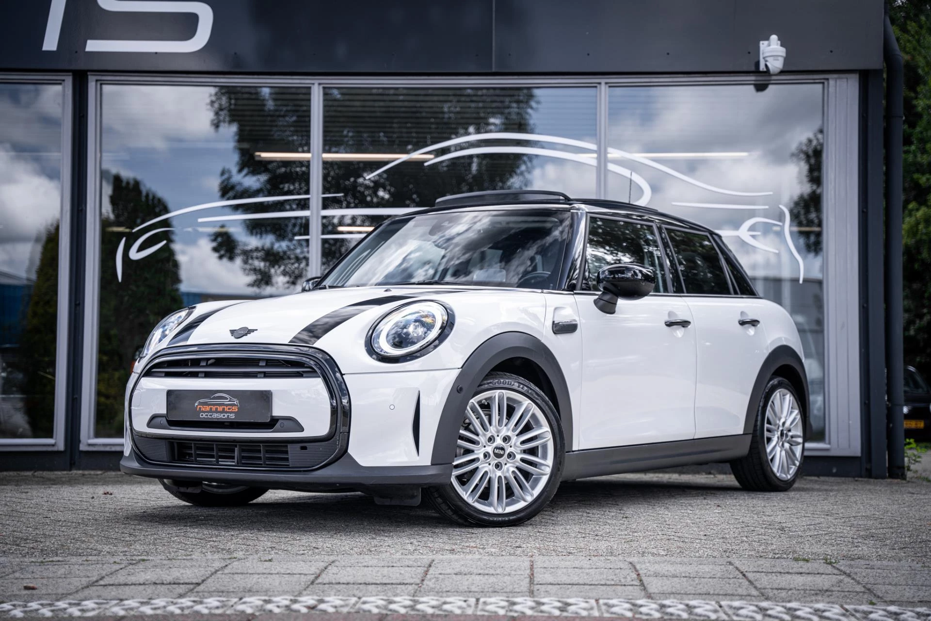Hoofdafbeelding MINI Cooper