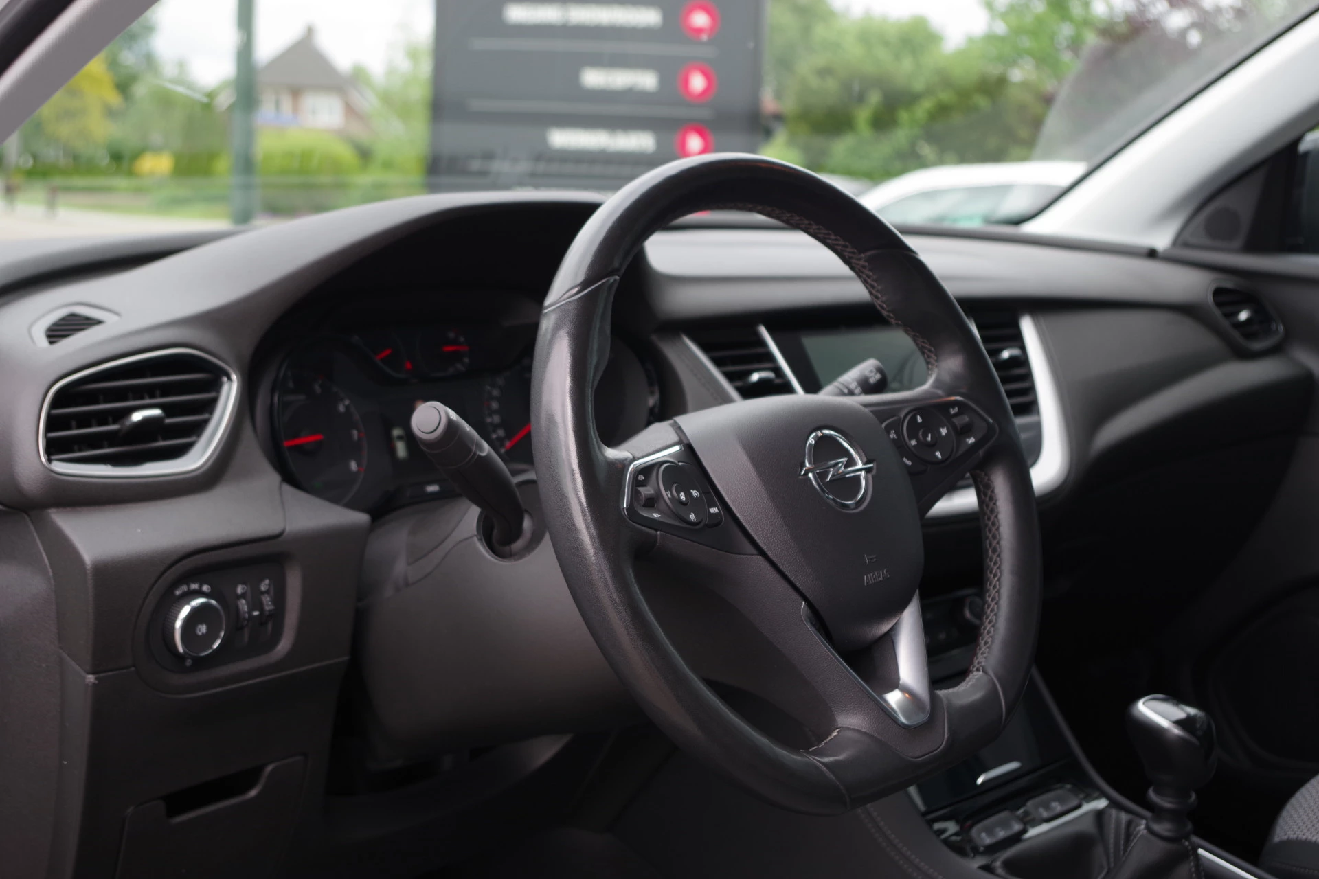 Hoofdafbeelding Opel Grandland X