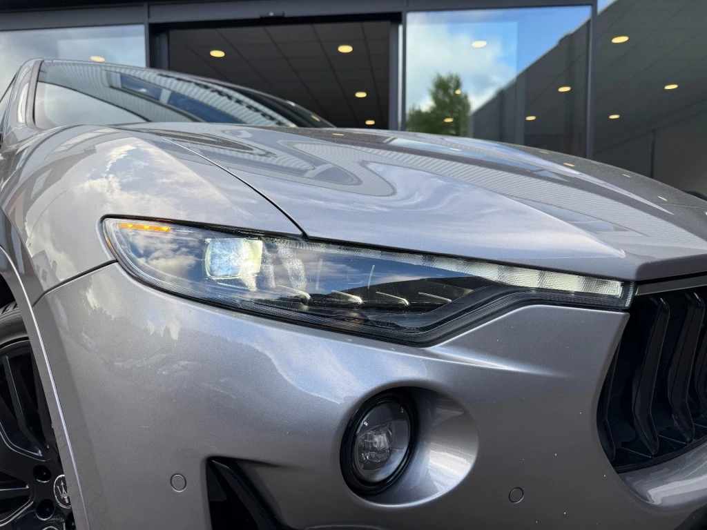 Hoofdafbeelding Maserati Levante