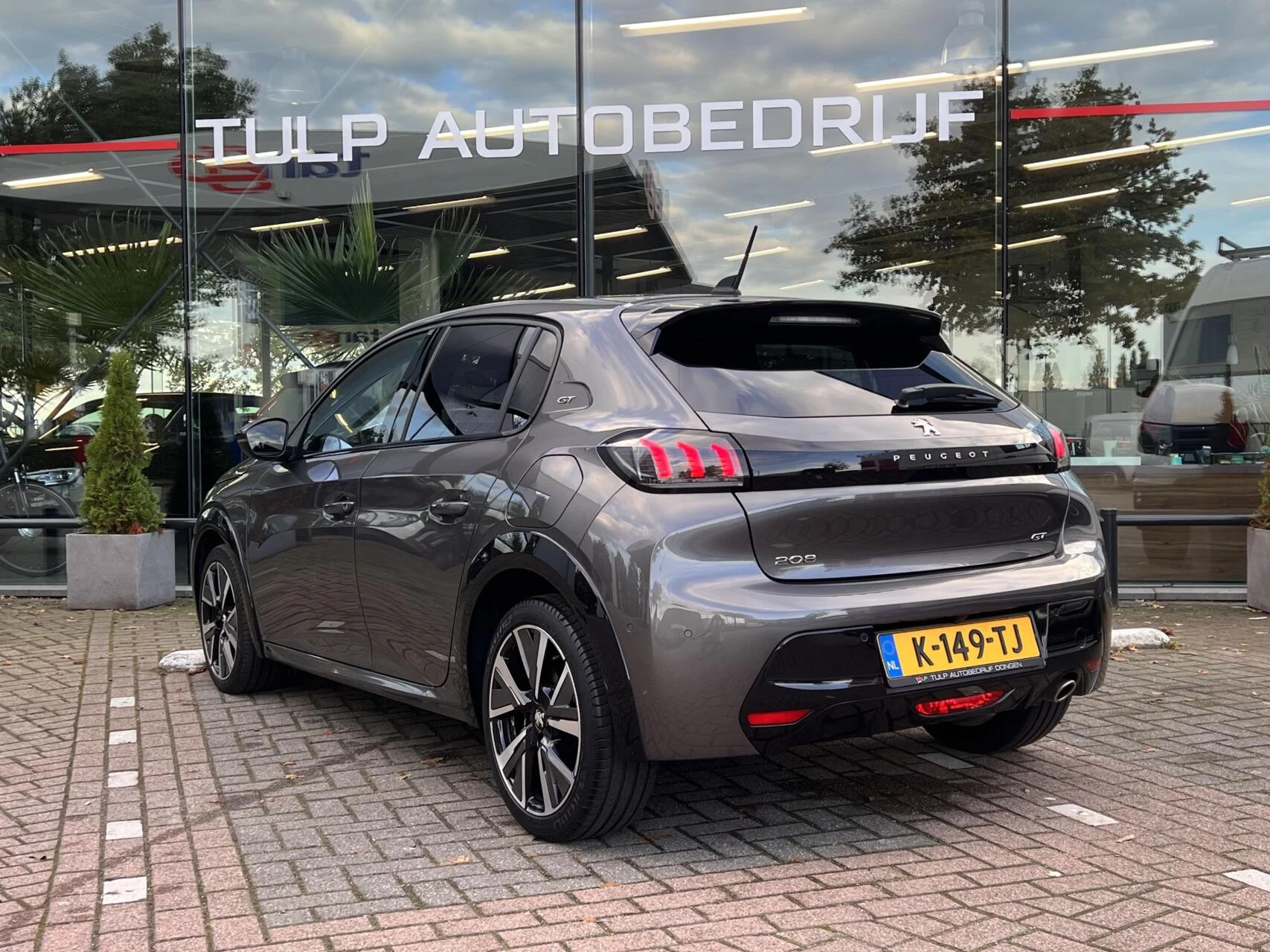 Hoofdafbeelding Peugeot 208