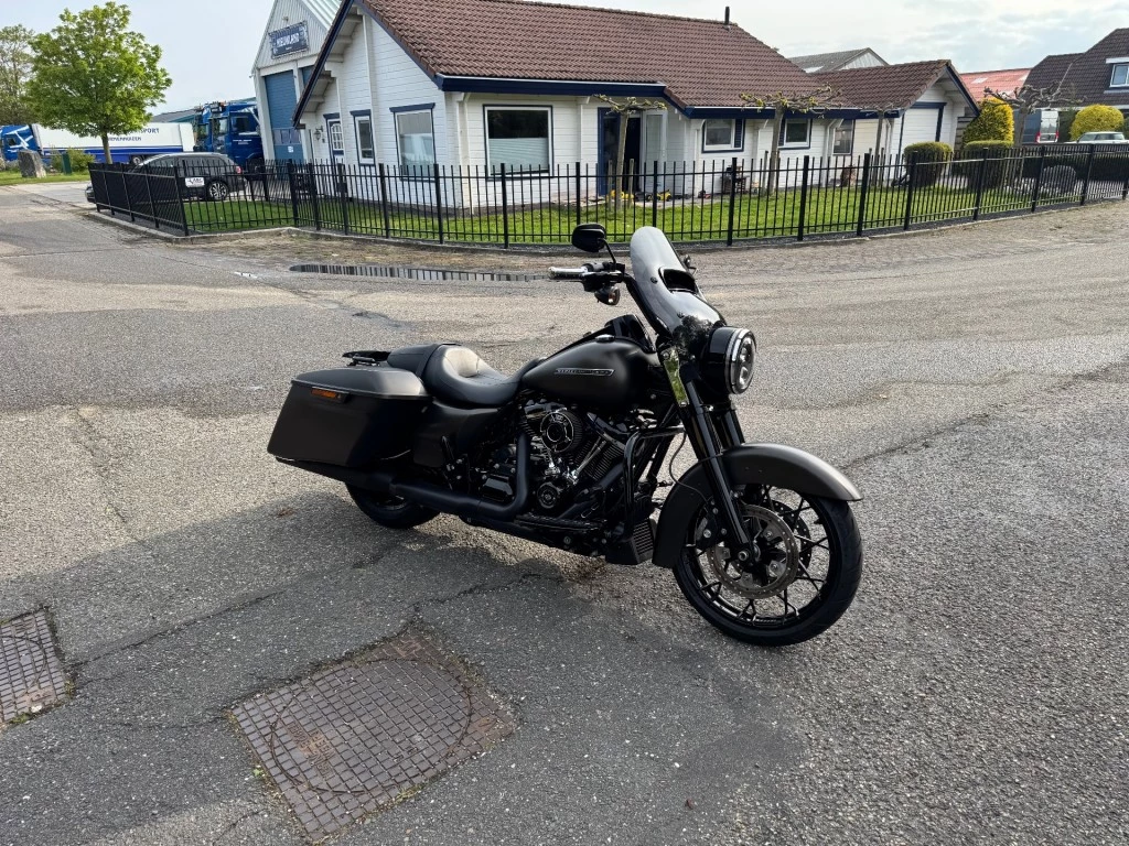 Hoofdafbeelding Harley-Davidson Road King