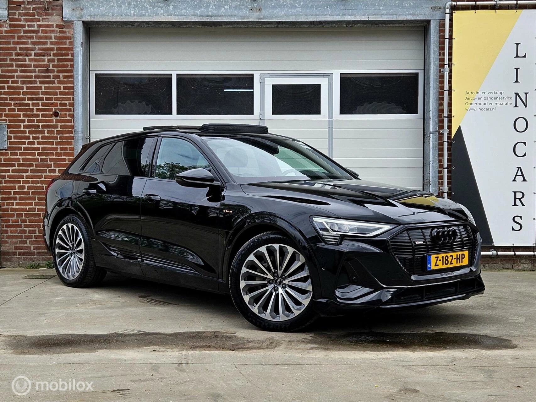 Hoofdafbeelding Audi e-tron