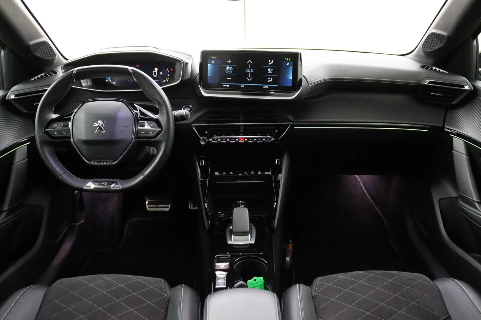 Hoofdafbeelding Peugeot e-208