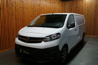 Hoofdafbeelding Opel Vivaro Opel Vivaro 2.0 CDTI L3H1 EDITION/ LAADRUIMTE met KLIMAATREGELING