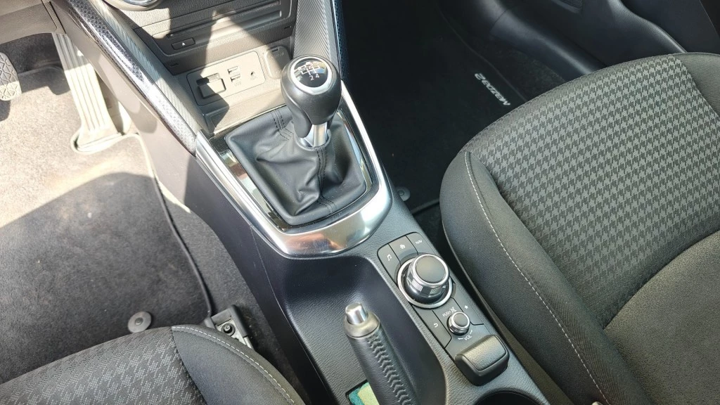 Hoofdafbeelding Mazda 2