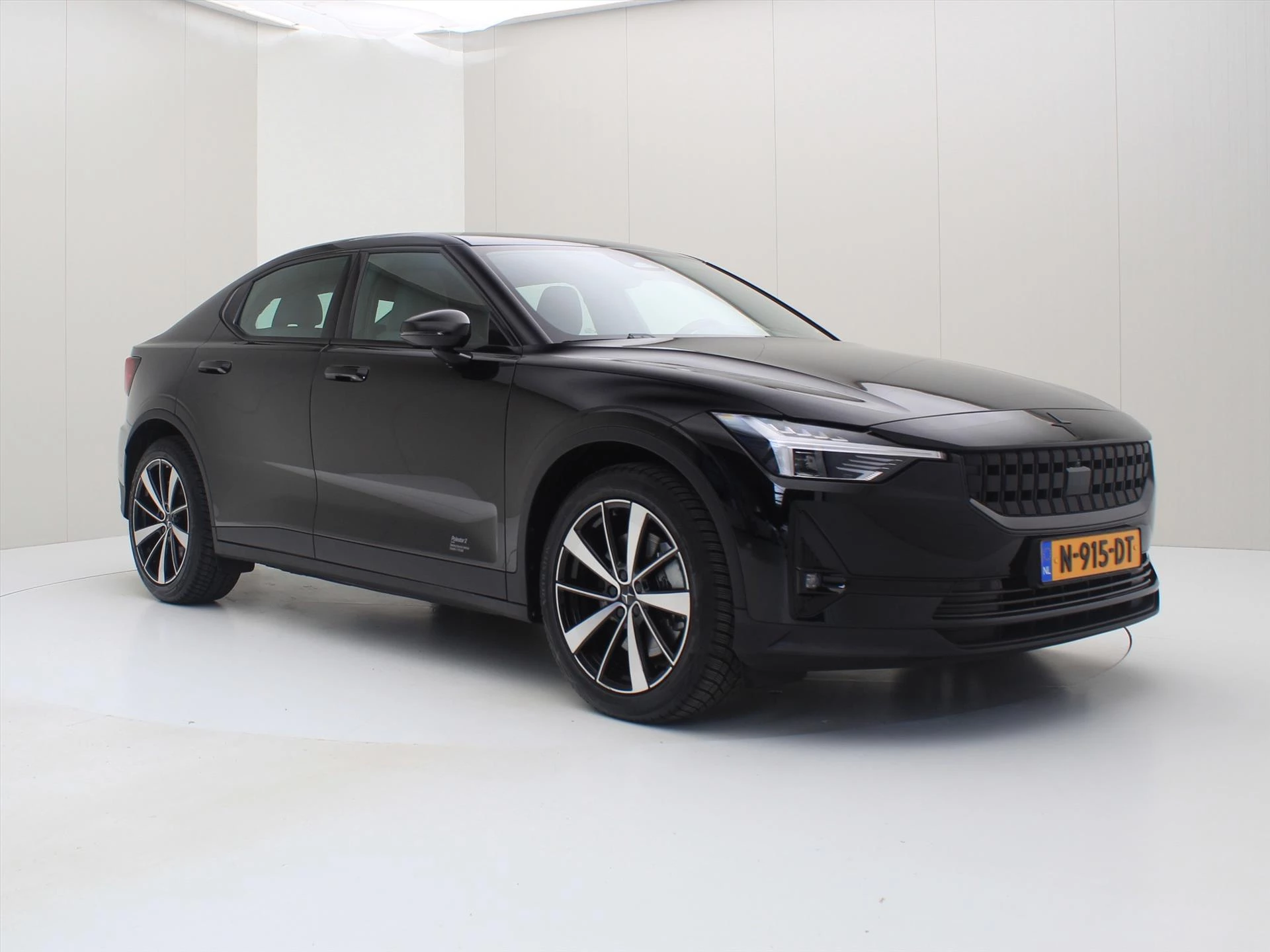 Hoofdafbeelding Polestar 2