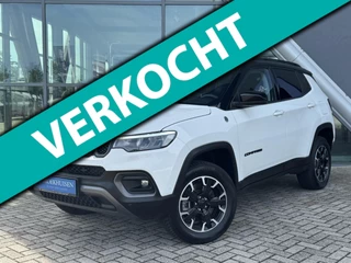 Hoofdafbeelding Jeep Compass Jeep Compass 4xe 240pk Plug-in Hybrid Electric Trailhawk Automaat / Camera / Stoelmassage