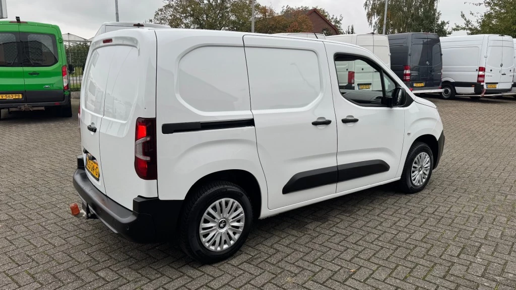 Hoofdafbeelding Peugeot Partner