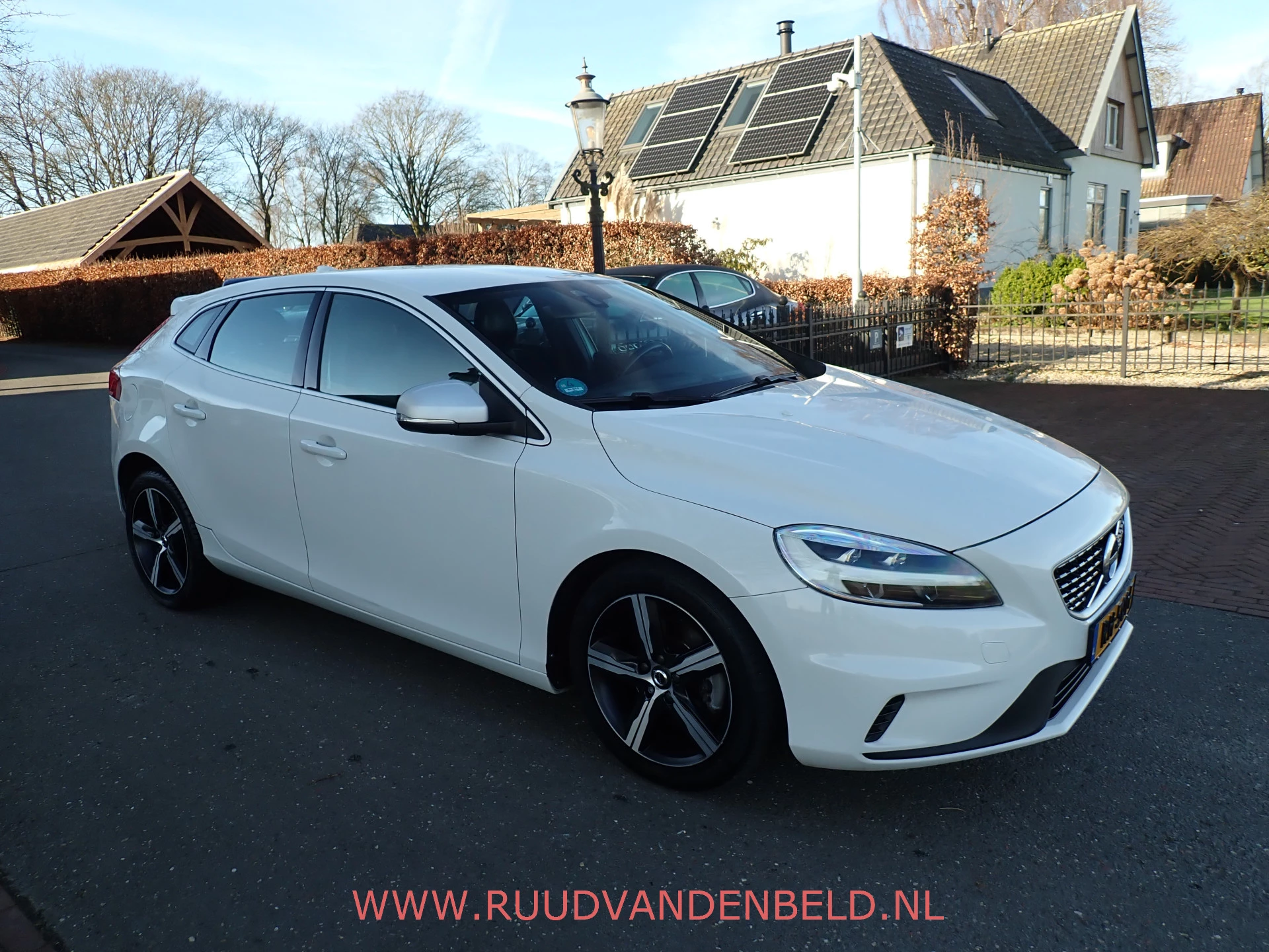 Hoofdafbeelding Volvo V40