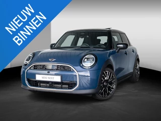 MINI 5-deurs Cooper C Favoured + Pakket L + 360 Camera + Panorama dak + Stuur en stoelverwarming