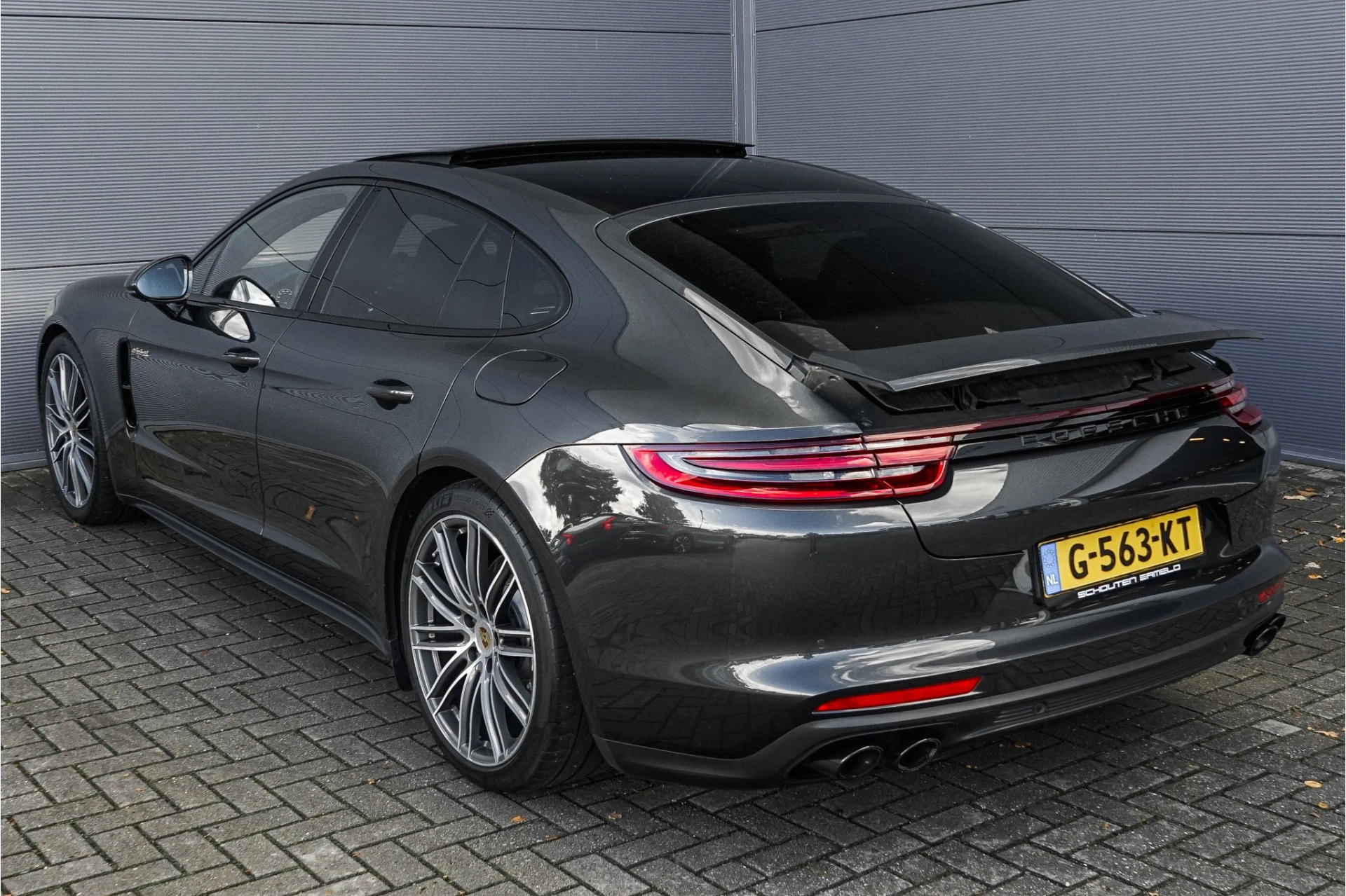 Hoofdafbeelding Porsche Panamera