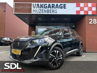 Peugeot 2008 1.2 PureTech Allure // LED // NAVI + CARPLAY // CAMERA // PDC // CLIMA