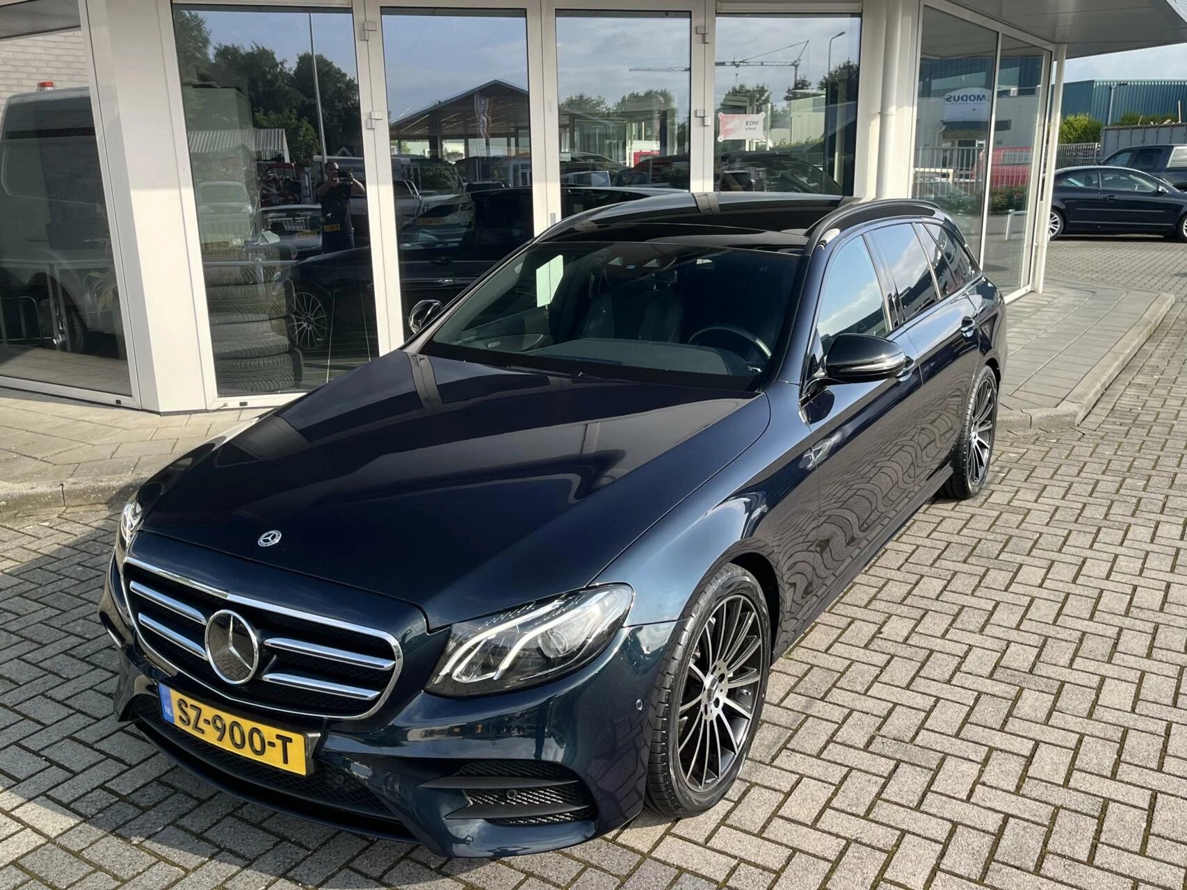 Hoofdafbeelding Mercedes-Benz E-Klasse