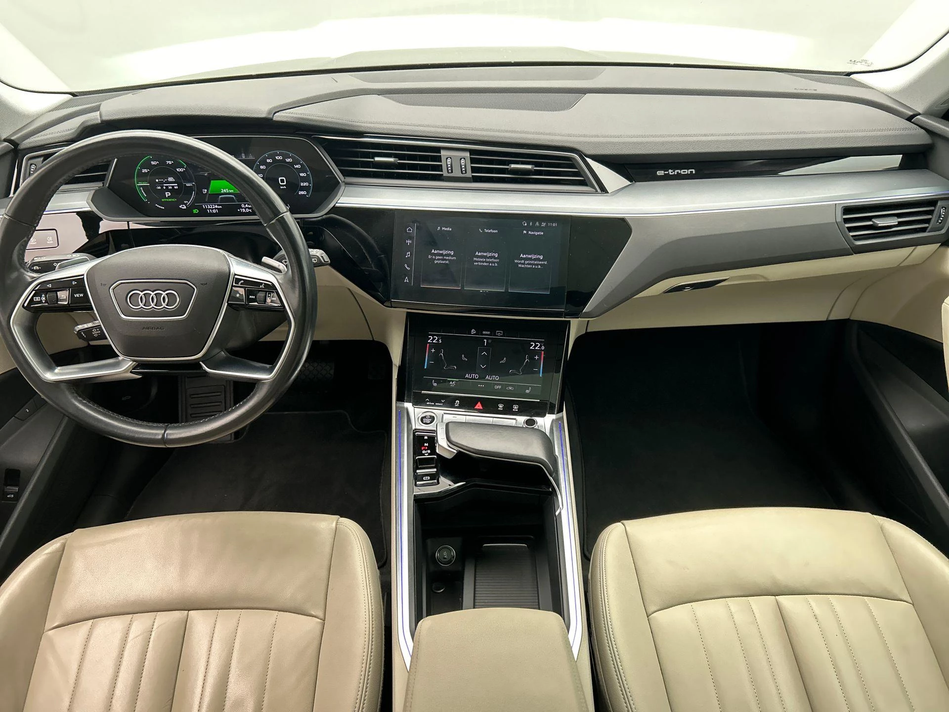 Hoofdafbeelding Audi e-tron