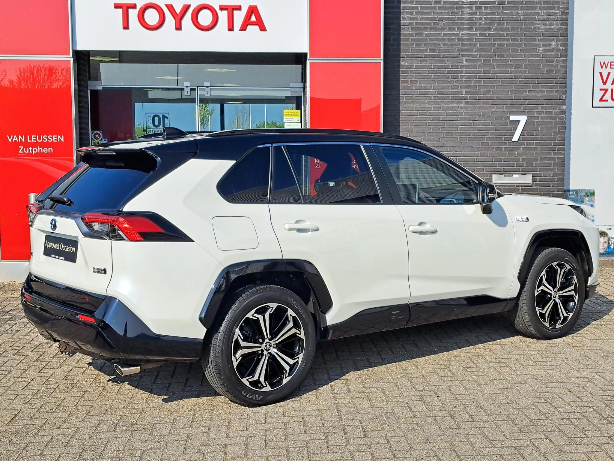 Hoofdafbeelding Toyota RAV4