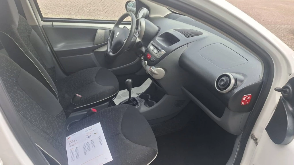 Hoofdafbeelding Peugeot 107