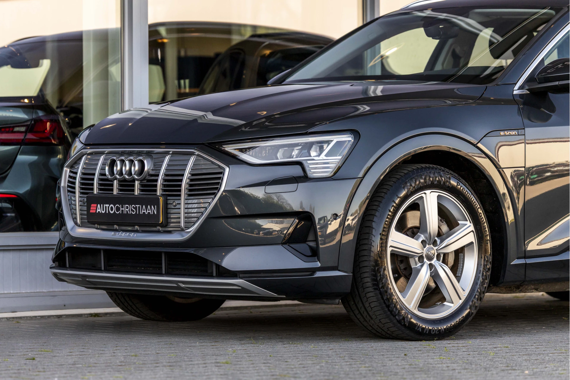 Hoofdafbeelding Audi e-tron