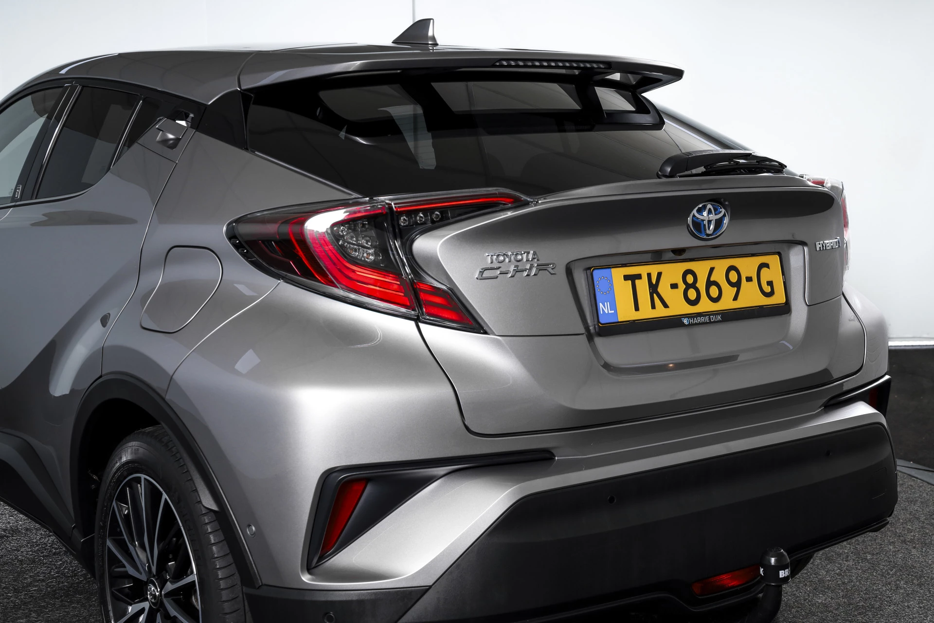 Hoofdafbeelding Toyota C-HR