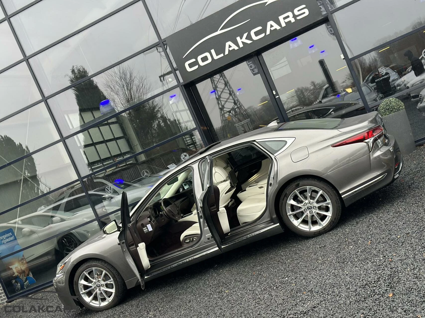 Hoofdafbeelding Lexus LS