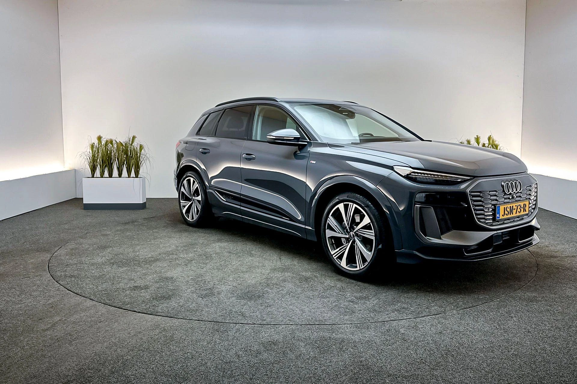 Hoofdafbeelding Audi Q6 e-tron