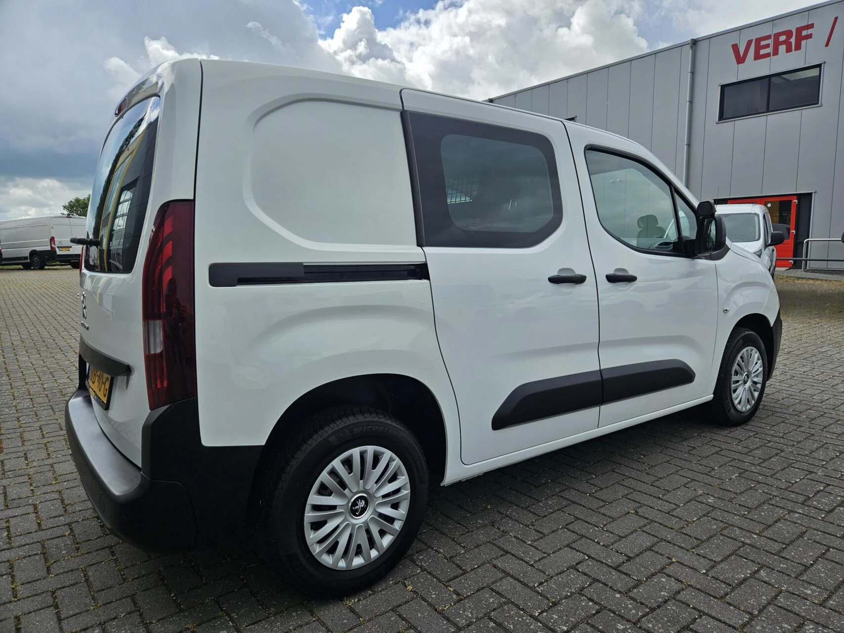 Hoofdafbeelding Peugeot Partner