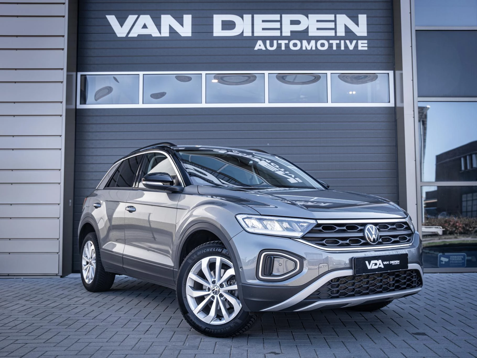 Hoofdafbeelding Volkswagen T-Roc