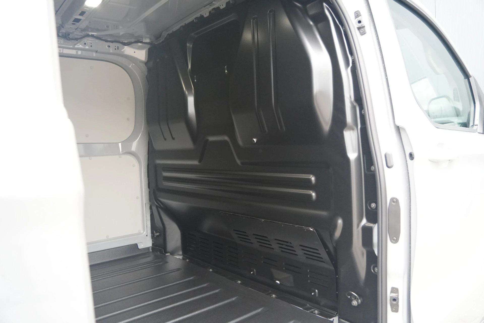 Hoofdafbeelding Ford E-Transit Custom