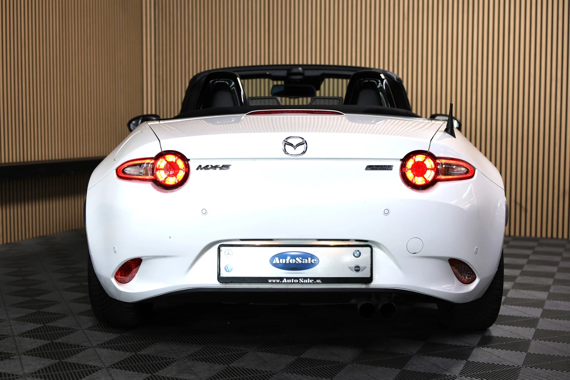 Hoofdafbeelding Mazda MX-5