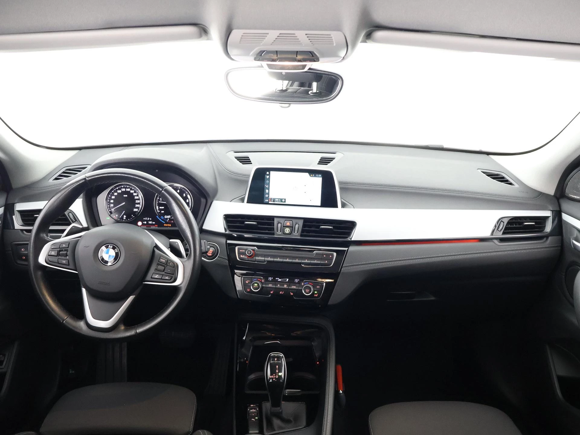 Hoofdafbeelding BMW X2