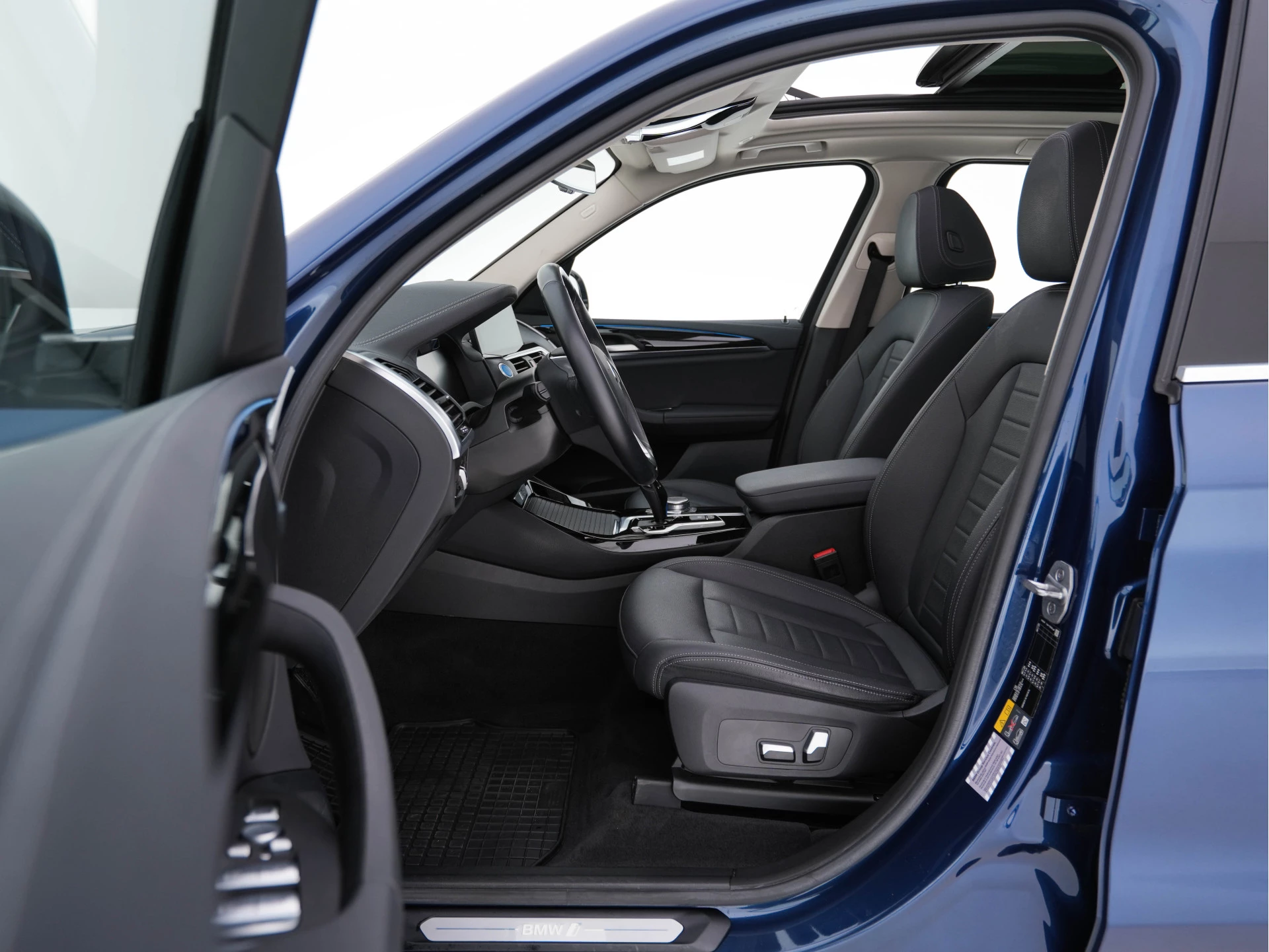 Hoofdafbeelding BMW iX3