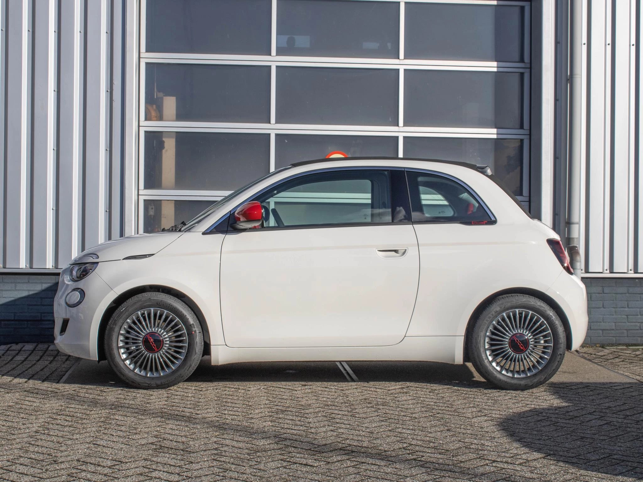 Hoofdafbeelding Fiat 500e