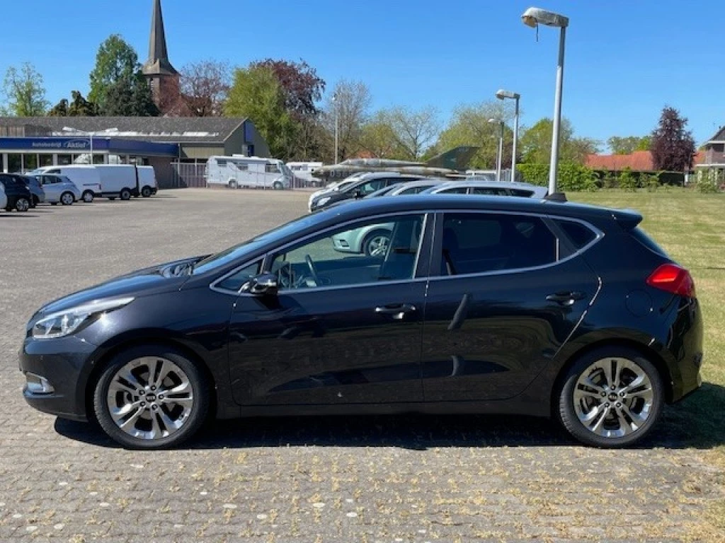 Hoofdafbeelding Kia Ceed