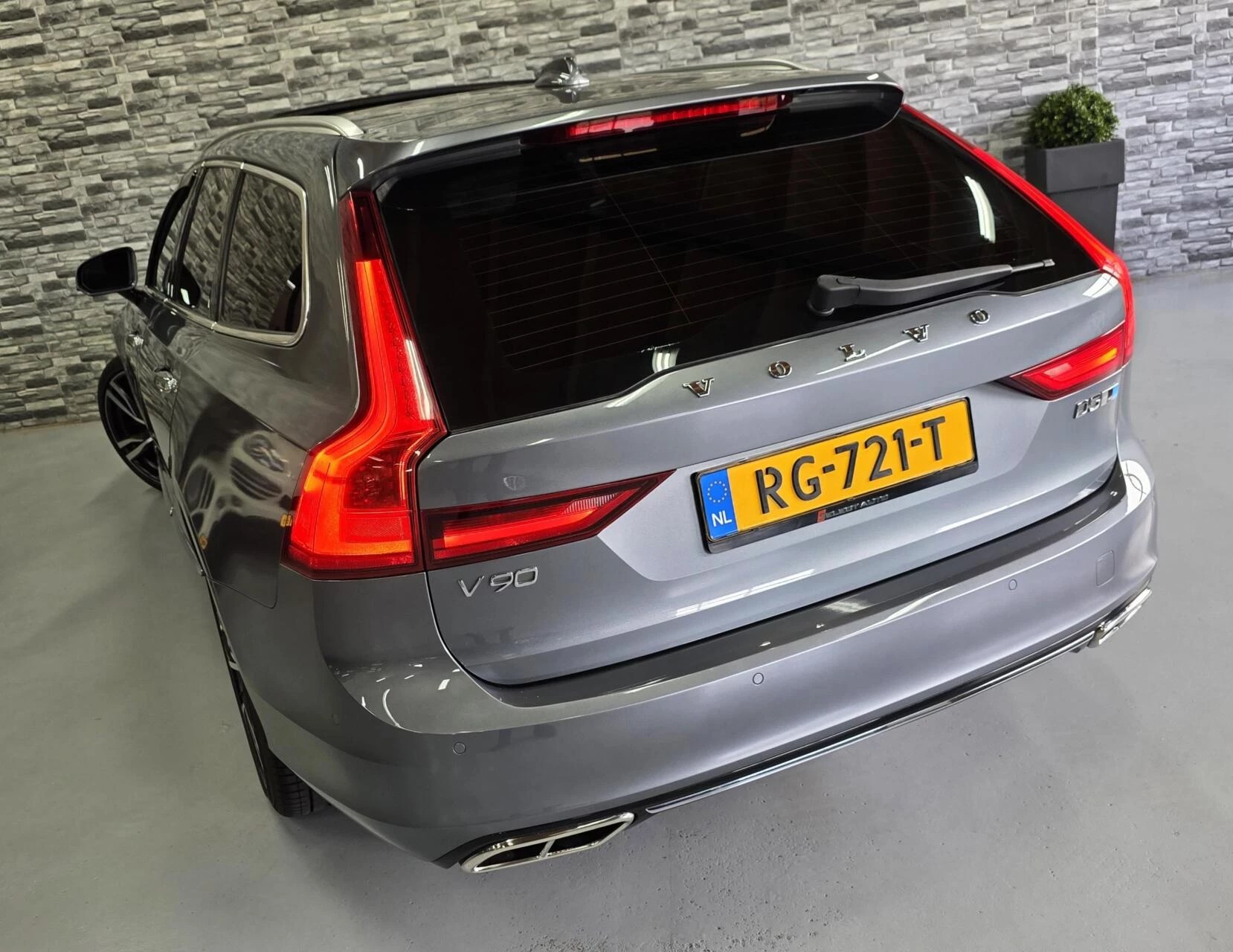 Hoofdafbeelding Volvo V90