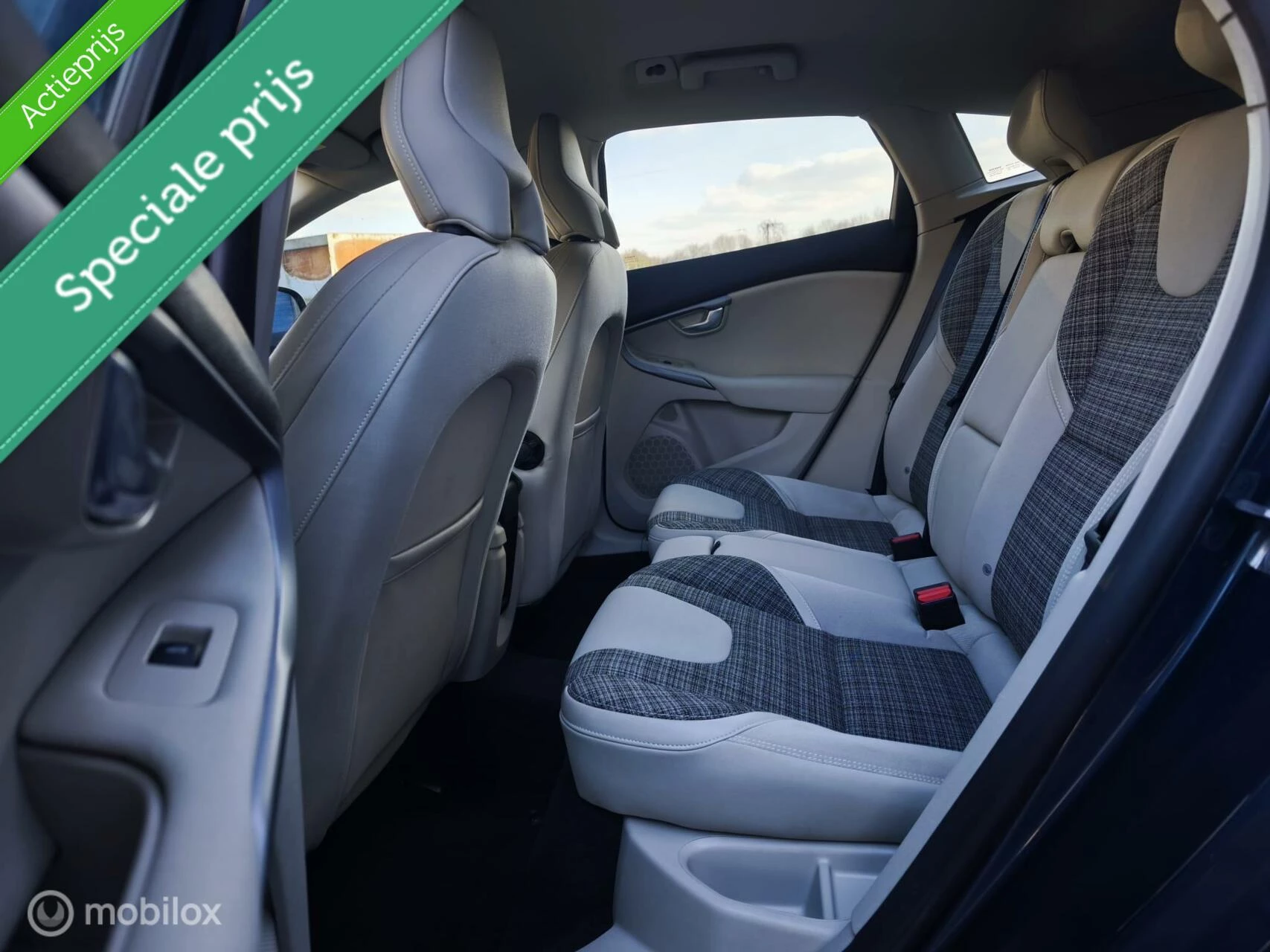 Hoofdafbeelding Volvo V40