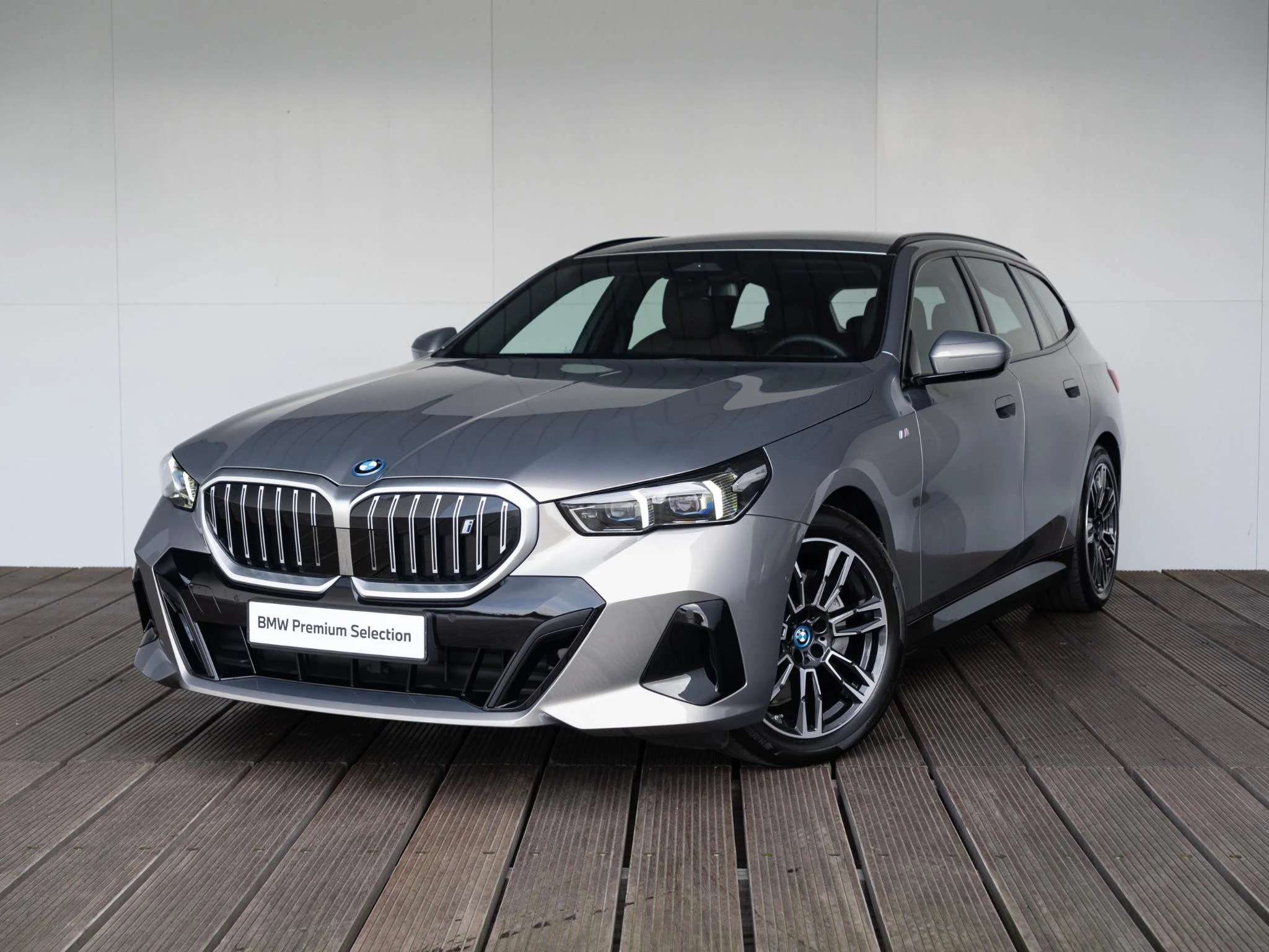 Hoofdafbeelding BMW i5