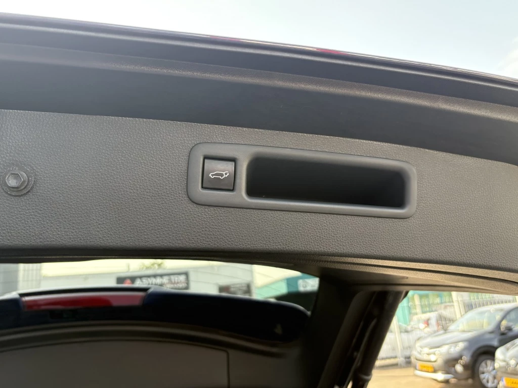 Hoofdafbeelding Toyota Highlander