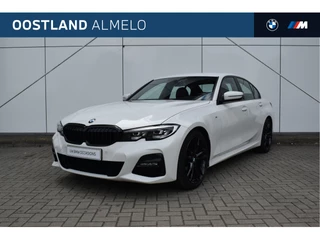 BMW 3 Serie 320i Executive M Sport Automaat / Sportstoelen / M Sportonderstel / Head-Up / Stoelverwarming / Live Cockpit Professional