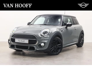 MINI Cooper Hatchback JCW Automaat / Comfort Access / Comfortstoelen / LED / Stoelverwarming / Park Assistant