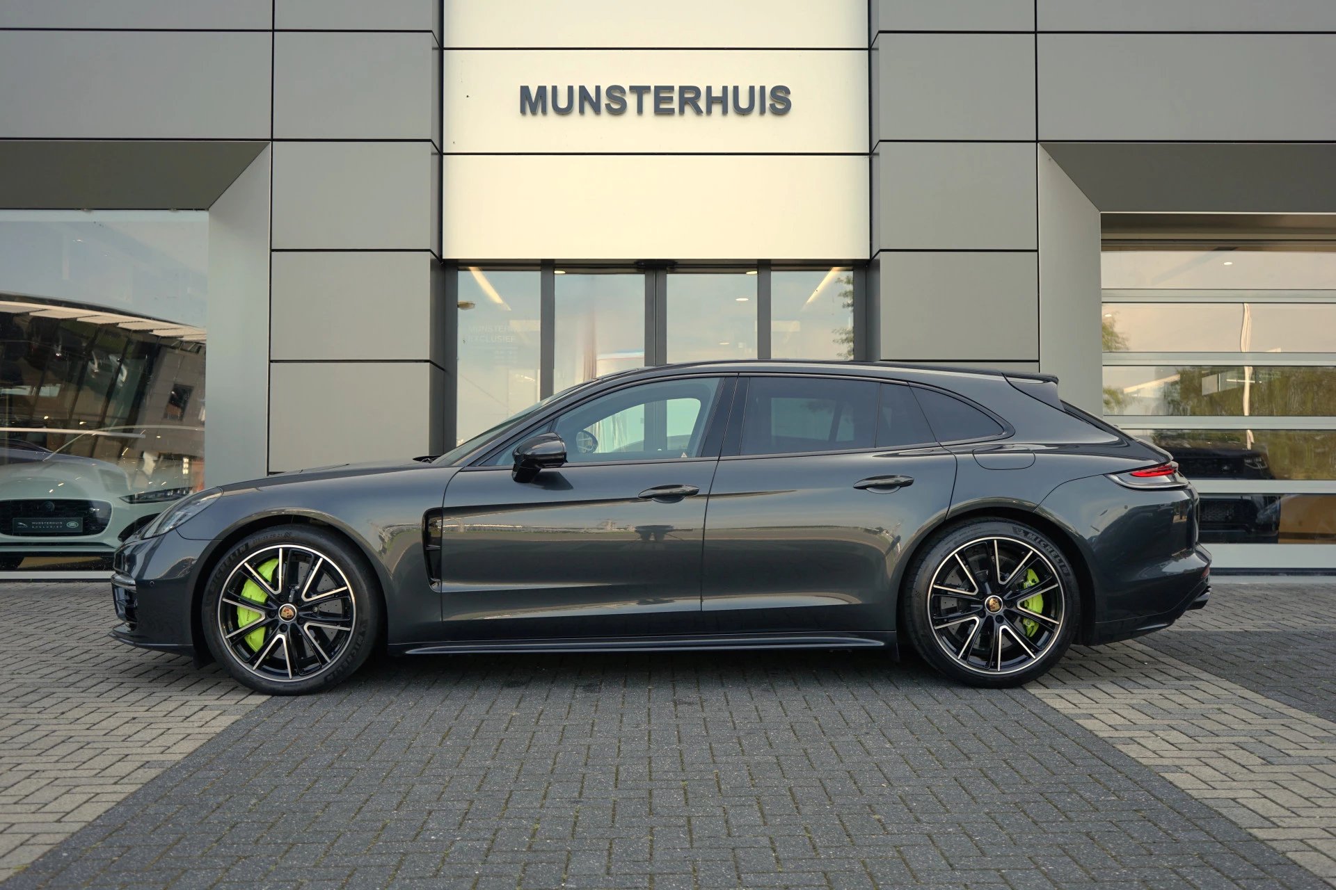 Hoofdafbeelding Porsche Panamera