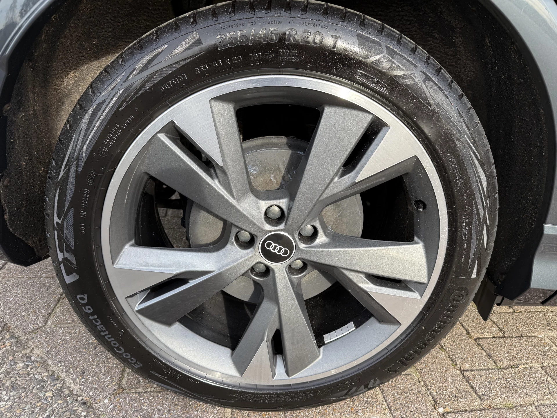 Hoofdafbeelding Audi Q4 e-tron